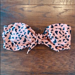 NEVER WORN Animal Print Bikini Top - Size XL